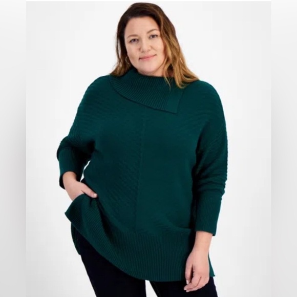 NWT Style & Company Woman’s Envelope Neckline Tunic Green Sweater - Picture 1 of 9